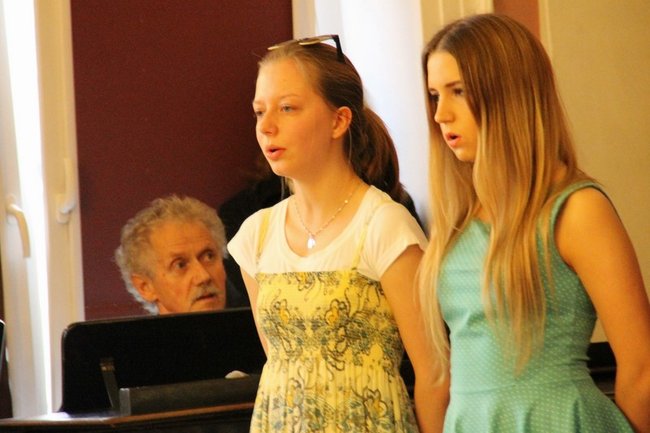 Noc ze sztuką i nagrodami - zdjęcia