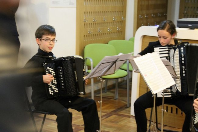 Noc ze sztuką i nagrodami - zdjęcia