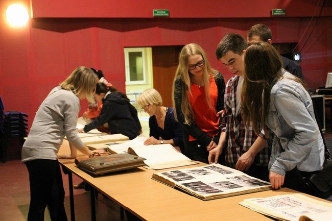 Noc ze sztuką i nagrodami - zdjęcia