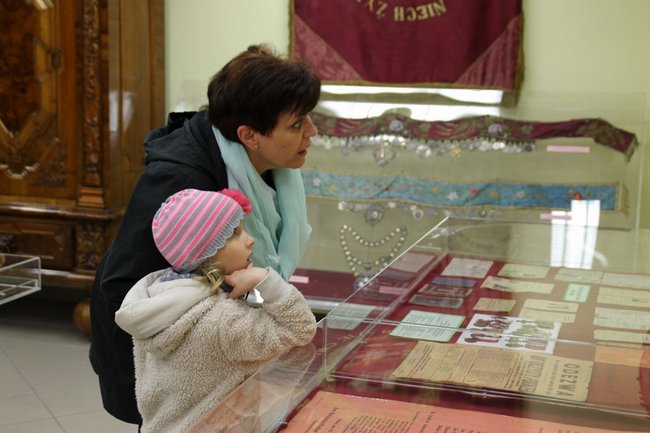 Noc ze sztuką i nagrodami - zdjęcia