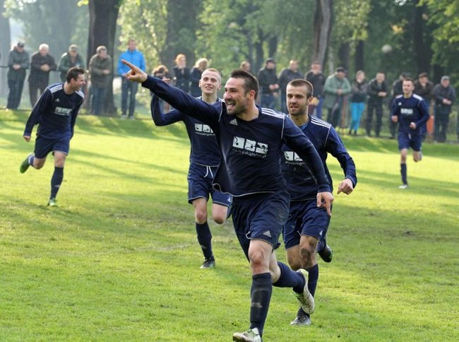 Z każdym meczem bliżej - zdjęcia