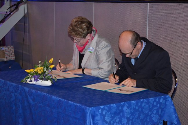 Polak, Niemiec - dwa bratanki? - zdjęcia