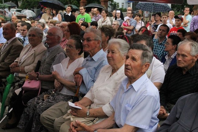 Poświęcona błogosławionemu - zdjęcia