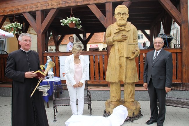 Poświęcona błogosławionemu - zdjęcia