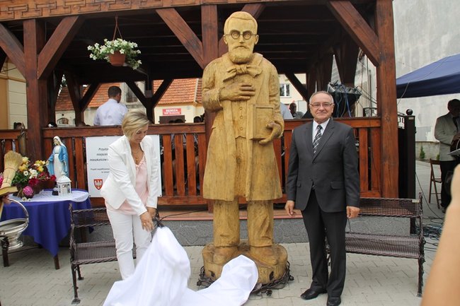 Poświęcona błogosławionemu - zdjęcia