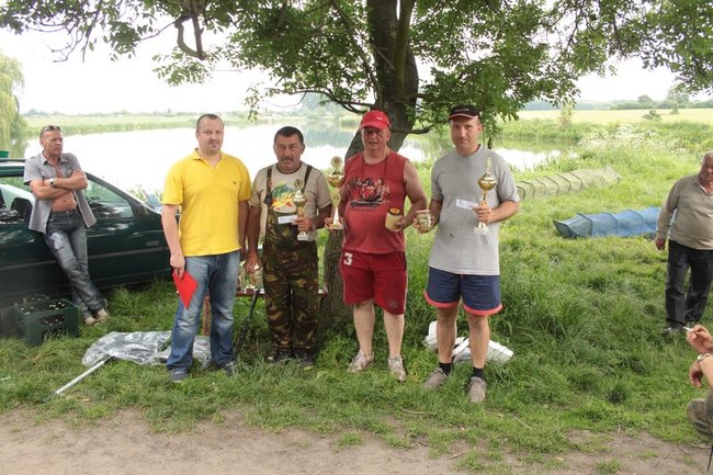 Leszcz na wagę pucharu - zdjęcia