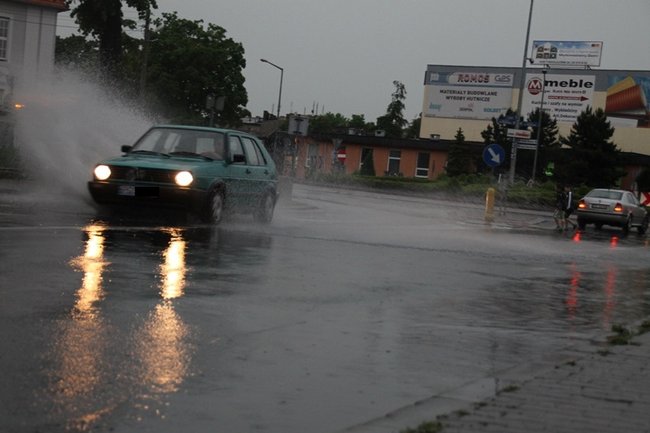 Studzienki nie dawały rady - zdjęcia