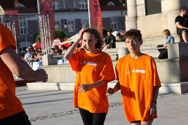 Ekstremalne emocje na rynku - fotorelacja