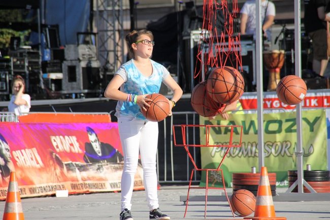 Ekstremalne emocje na rynku - fotorelacja