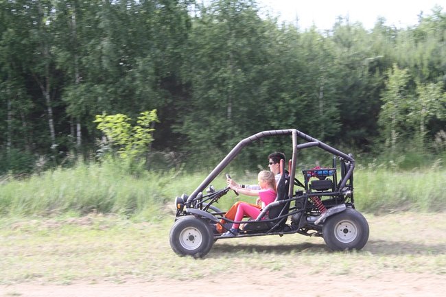 Plac opanowały dzieci - zdjęcia