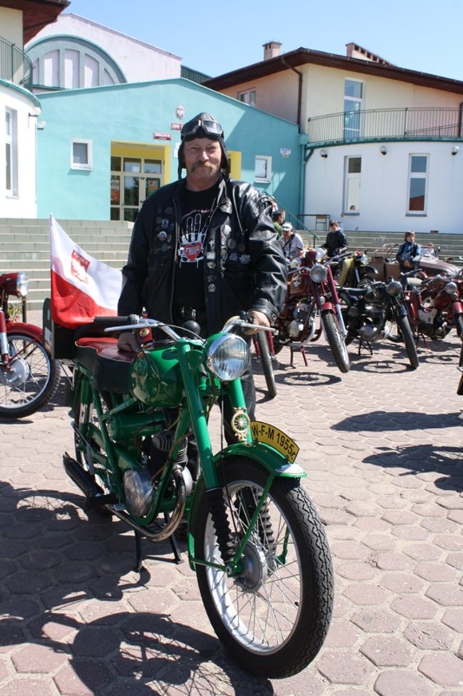 Oldskulowa wystawa - zdjęcia