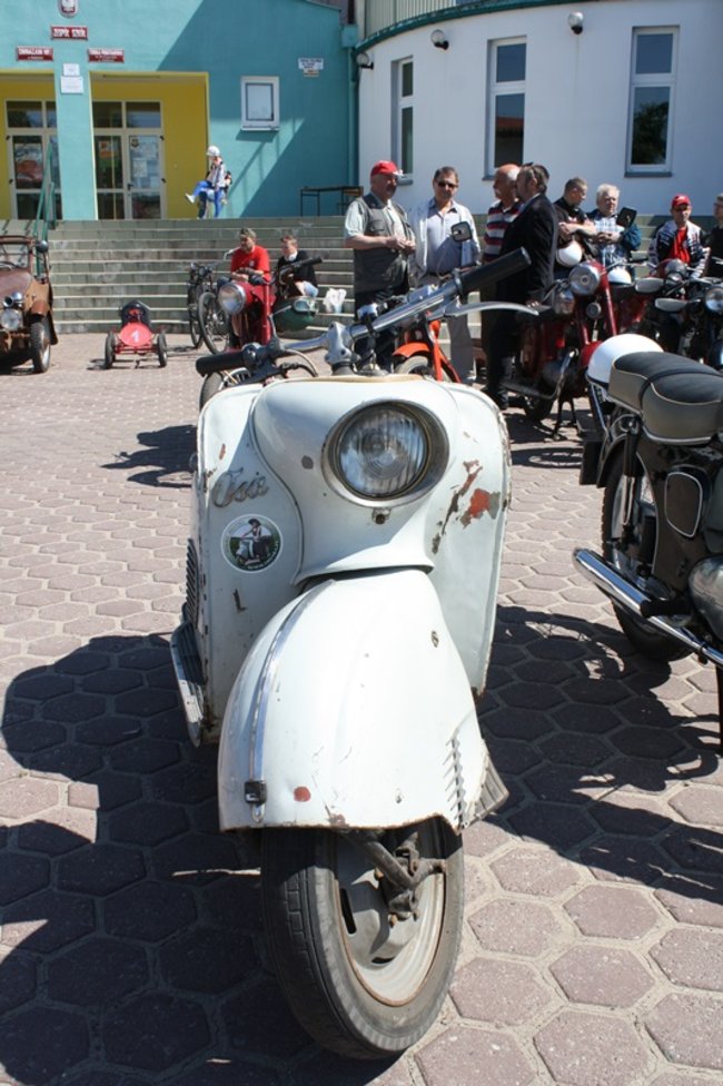 Oldskulowa wystawa - zdjęcia