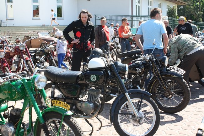 Oldskulowa wystawa - zdjęcia