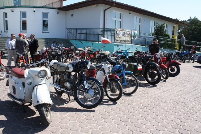 Oldskulowa wystawa - zdjęcia