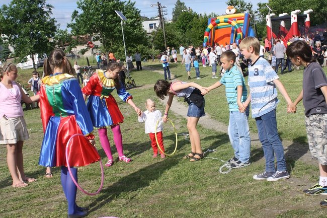 Dzieci opanowały przystań - zdjęcia