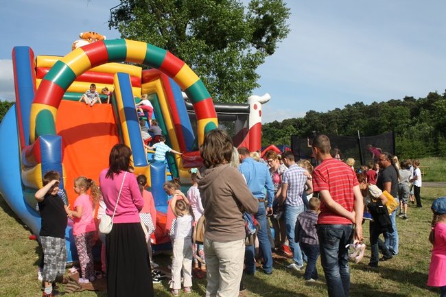 Dzieci opanowały przystań - zdjęcia