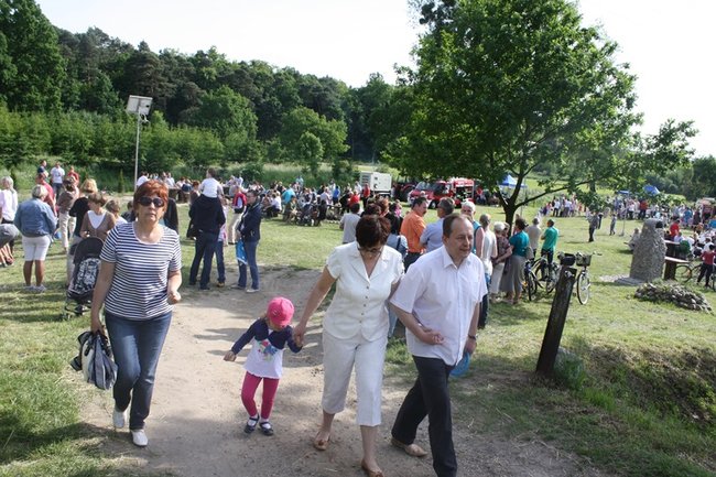 Dzieci opanowały przystań - zdjęcia