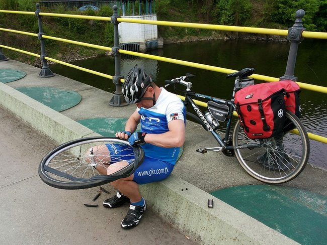 Objechali Polskę dookoła - zdjęcia/film