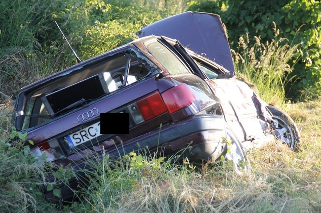 Zderzyły się dwie osobówki - zdjęcia