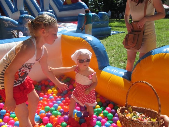 Klaun rozbawił wszystkich - zdjęcia