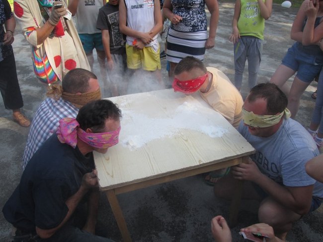 Klaun rozbawił wszystkich - zdjęcia