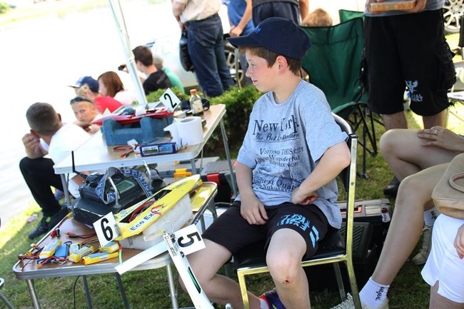 Nawet 100 km/h po stawie - zdjęcia