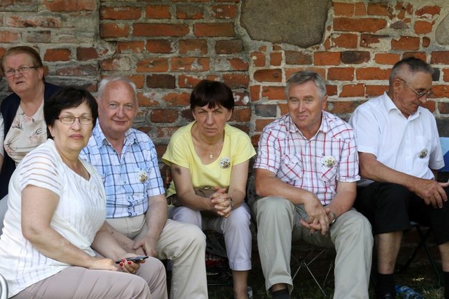 Seniorzy opanowali Świętą Górę - zdjęcia