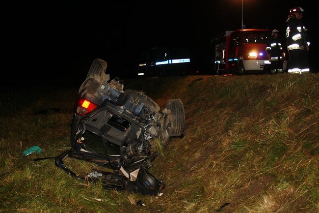 Nocne dachowanie - zdjęcia