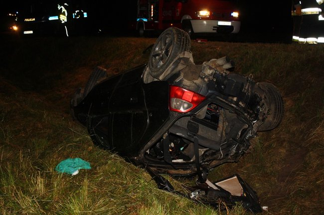 Nocne dachowanie - zdjęcia