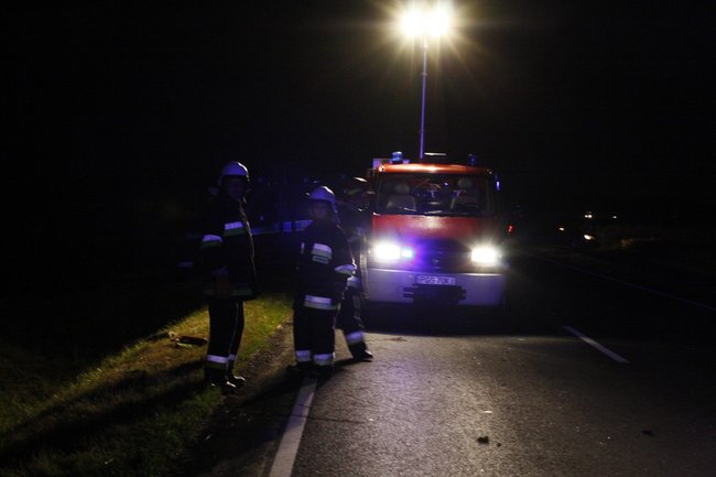 Nocne dachowanie - zdjęcia