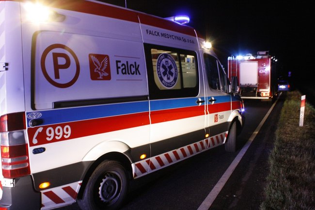 Nocne dachowanie - zdjęcia