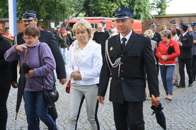 Witani z otwartymi rękoma - zdjęcia