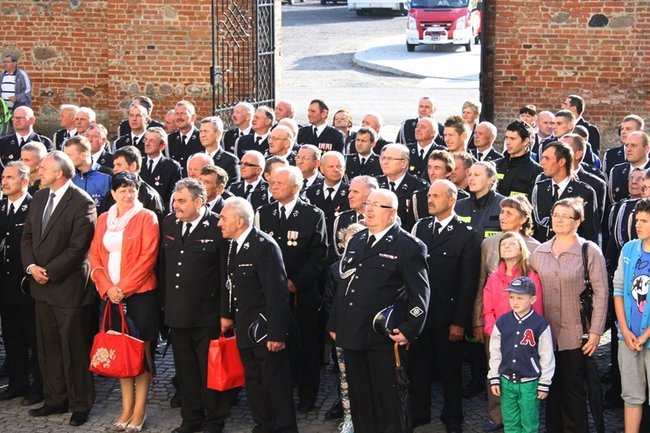 Witani z otwartymi rękoma - zdjęcia