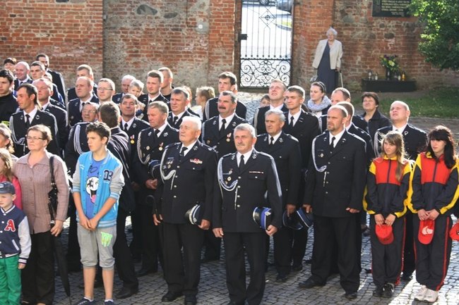 Witani z otwartymi rękoma - zdjęcia