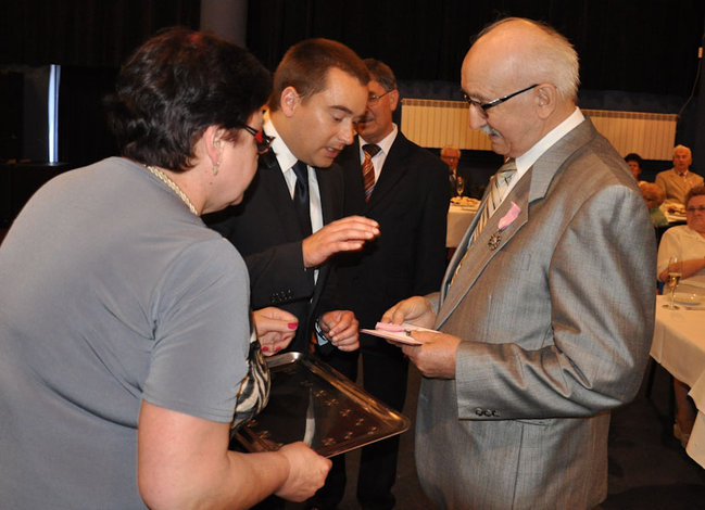 Medale na złote gody - zdjęcia