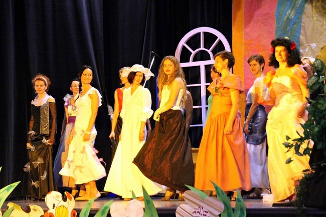 I żyli długo i szczęśliwie - zdjęcia