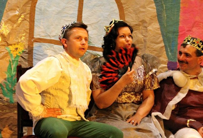 I żyli długo i szczęśliwie - zdjęcia