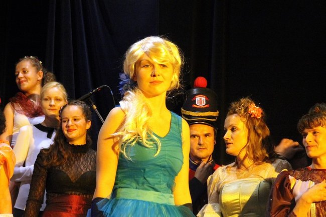 I żyli długo i szczęśliwie - zdjęcia