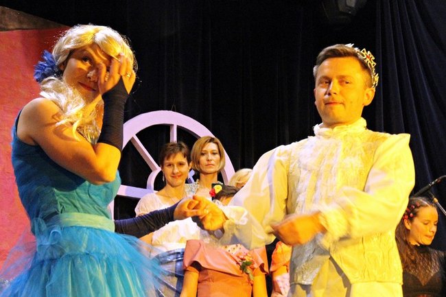 I żyli długo i szczęśliwie - zdjęcia