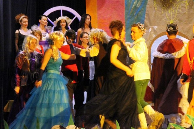 I żyli długo i szczęśliwie - zdjęcia