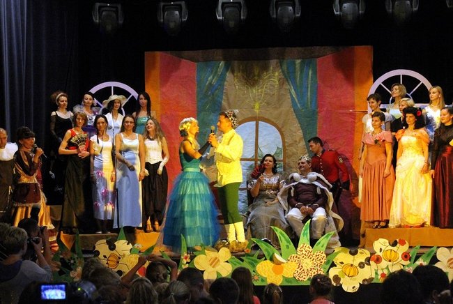 I żyli długo i szczęśliwie - zdjęcia