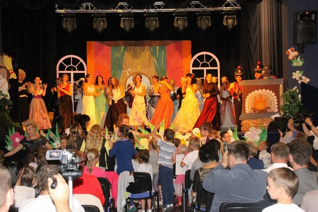 I żyli długo i szczęśliwie - zdjęcia