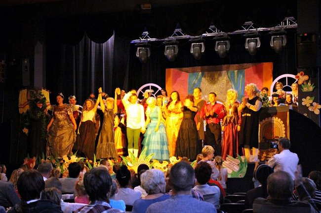 I żyli długo i szczęśliwie - zdjęcia