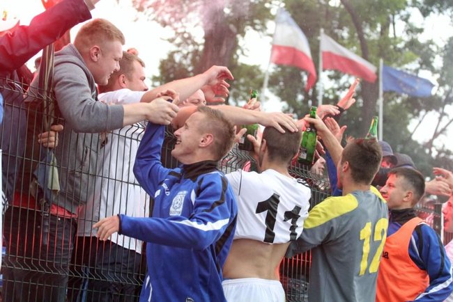 Wymarzony awans Kani do IV ligi - zdjęcia