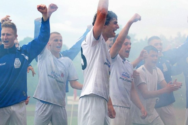 Wymarzony awans Kani do IV ligi - zdjęcia