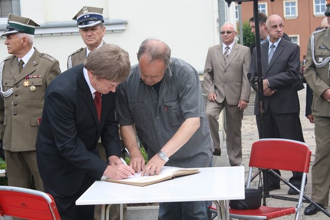 Mają nowy sztandar - zdjęcia