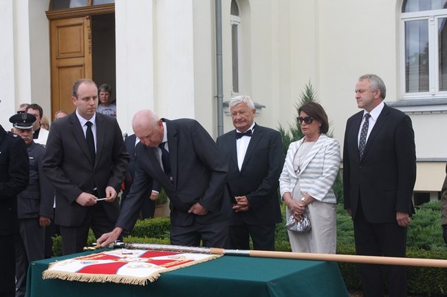 Mają nowy sztandar - zdjęcia