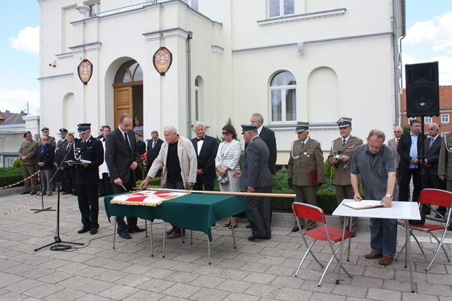 Mają nowy sztandar - zdjęcia
