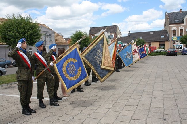 Mają nowy sztandar - zdjęcia