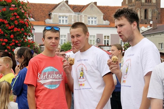 Impreza mlekiem płynąca - zdjęcia